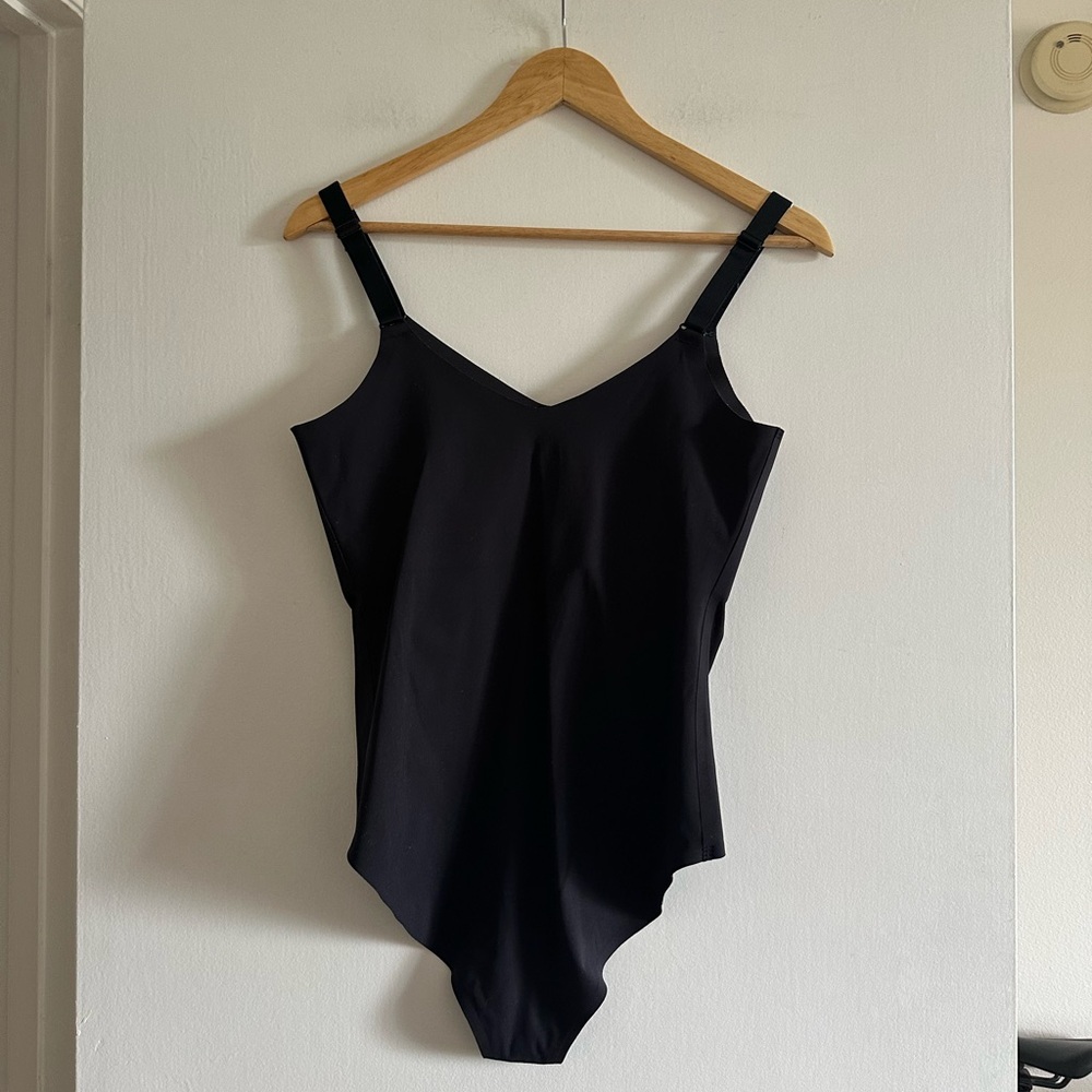 Knix Black LuxeLift Bodysuit size Large EUC - Picture 8 of 10